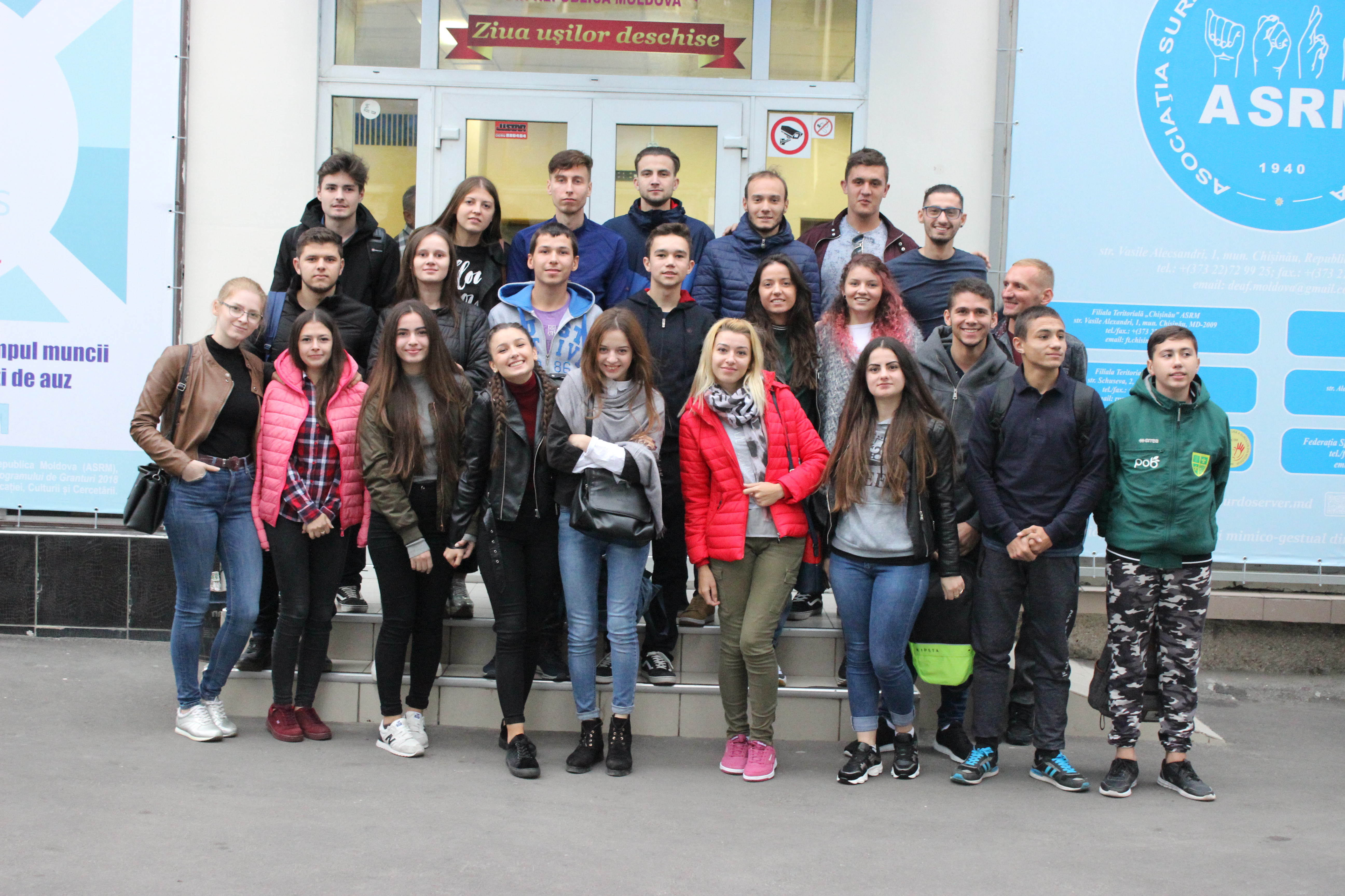 <center>Seminar Workshop cu tema"Identitatea surzilor tineri"</center>[:] Image